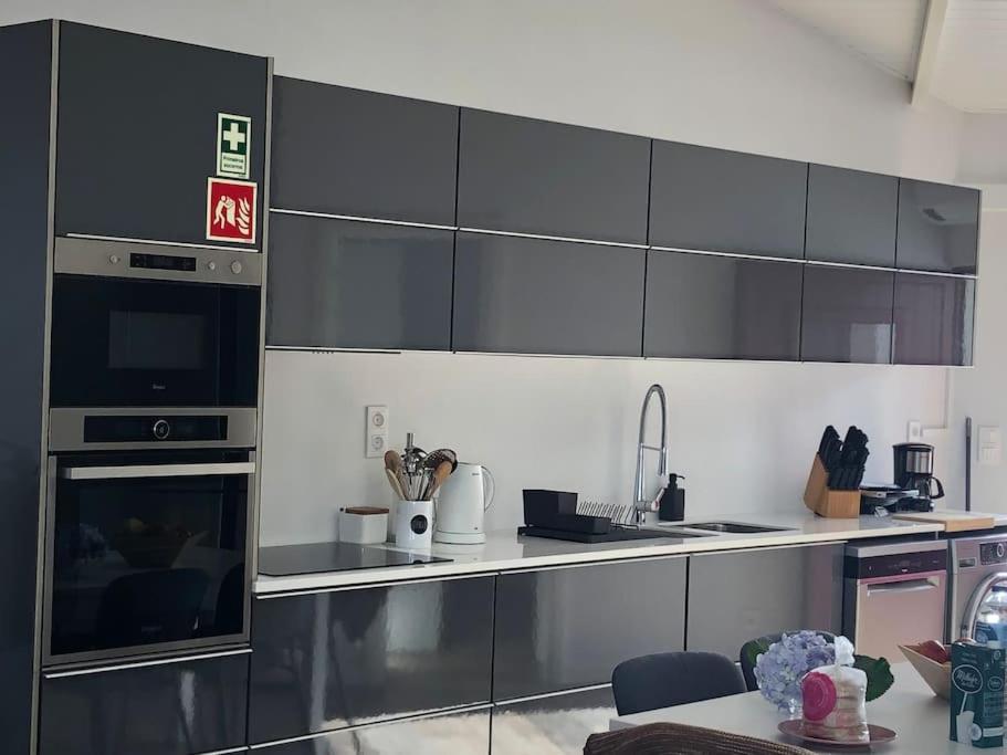 Sunsea House Villa Altares ภายนอก รูปภาพ